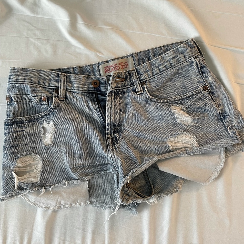 Urban Outfitters Wrangler Jean Shorts